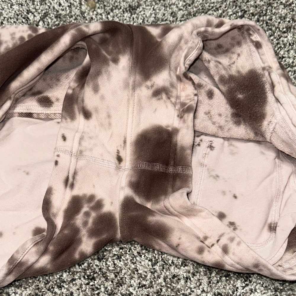 LuLuLemon purplish Tie-Dye Athletic Shorts for Women - Picture 5 of 7